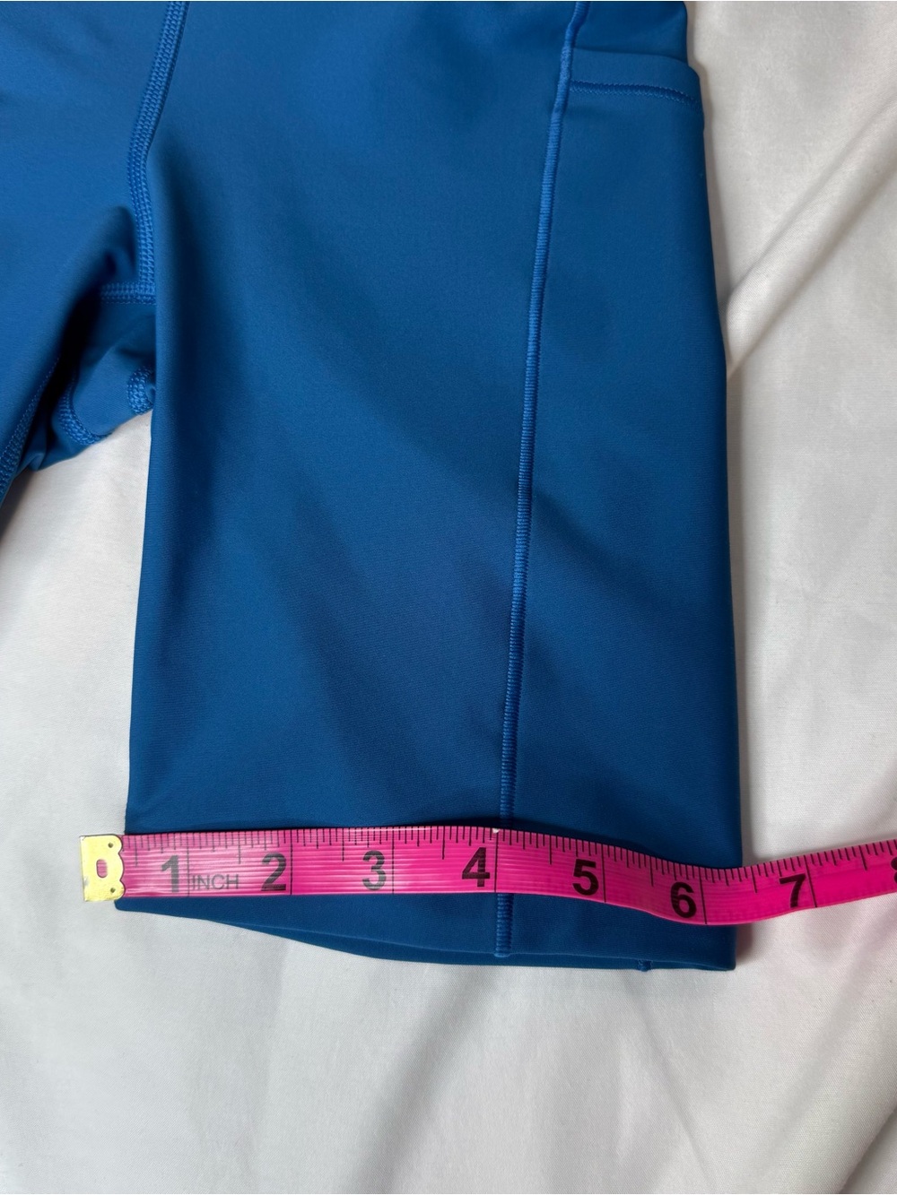 Blue Athleta Interval Stash 7" Short - Picture 6 of 10